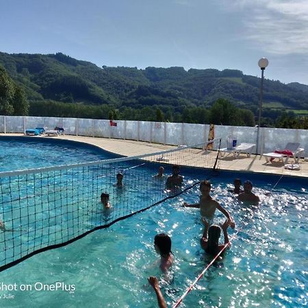 Saint Geniez D'Olt Jolie T2 Amenagee Et Equipee Village Goelia 2 Piscines Chauffees Εξωτερικό φωτογραφία